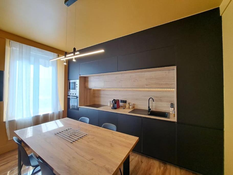 Geneve - Logement Fastueux Apartment Reims Bagian luar foto